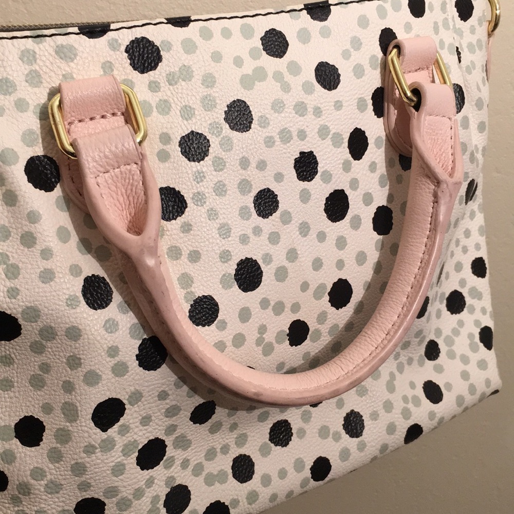 Betsey Johnson | Adorable Polkadot Crossbody Bag - Picture 6 of 7